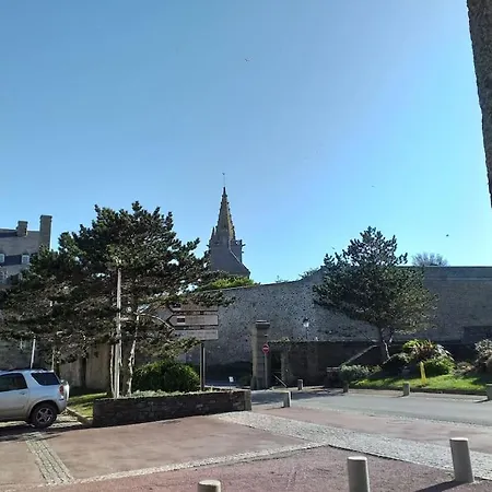 La Du Roc Granville